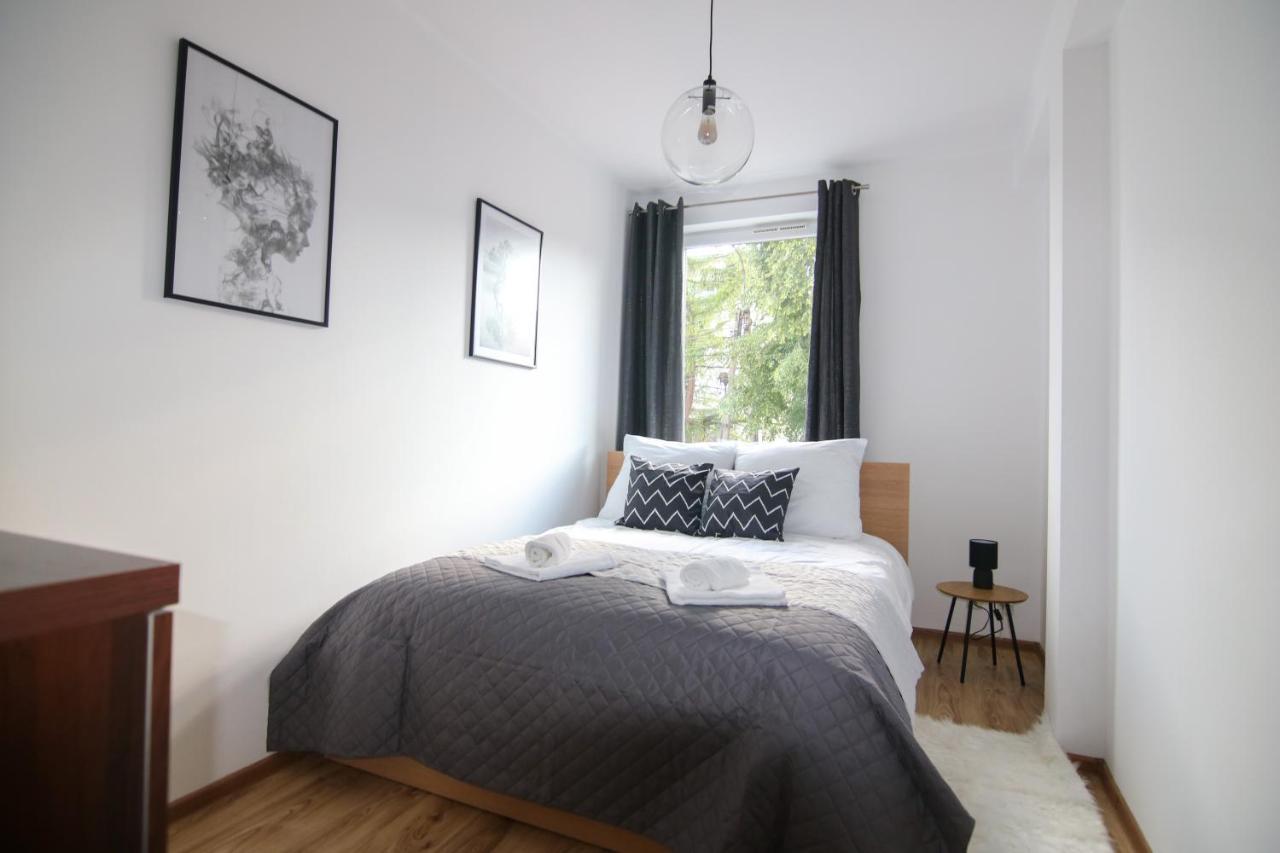 Dmk Green Apartment Near Warsaw-Modlin Airport Nowy Dwór Mazowiecki Buitenkant foto