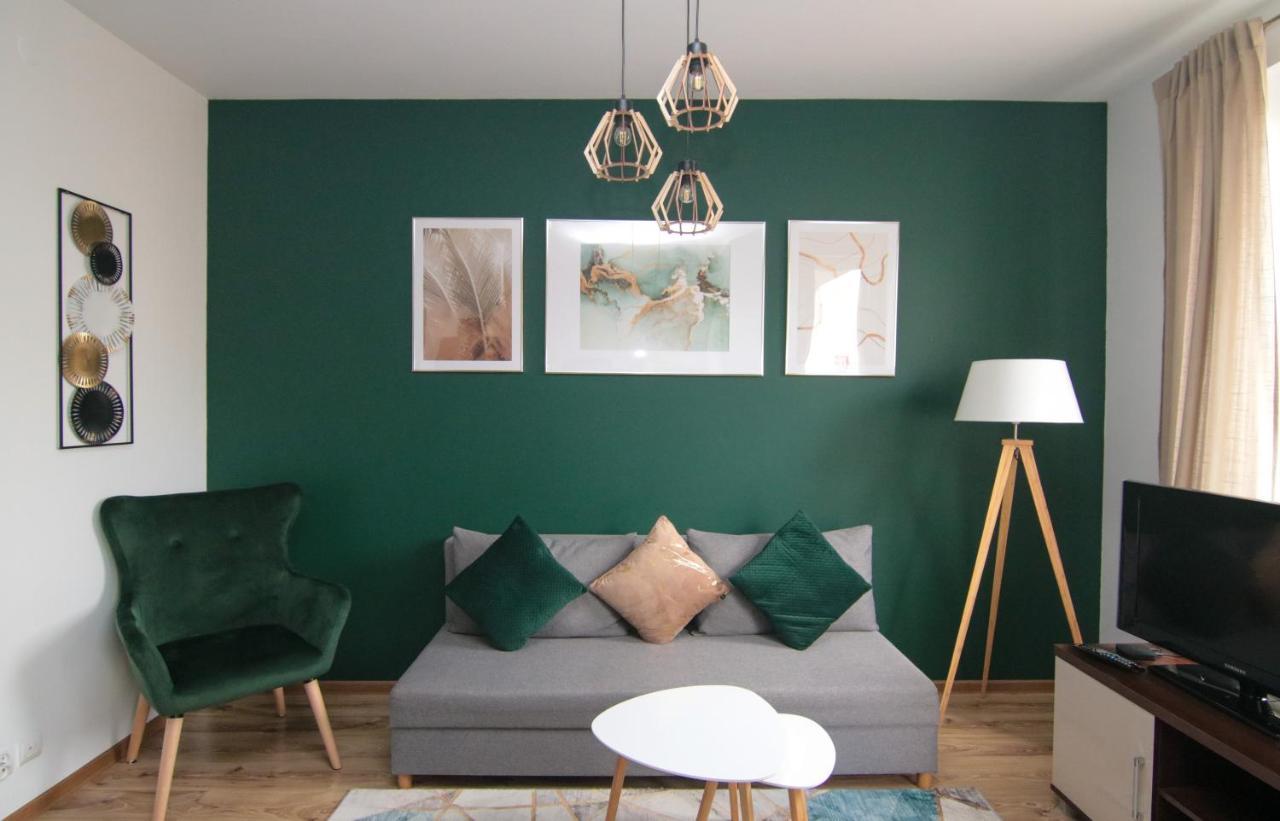 Dmk Green Apartment Near Warsaw-Modlin Airport Nowy Dwór Mazowiecki Buitenkant foto